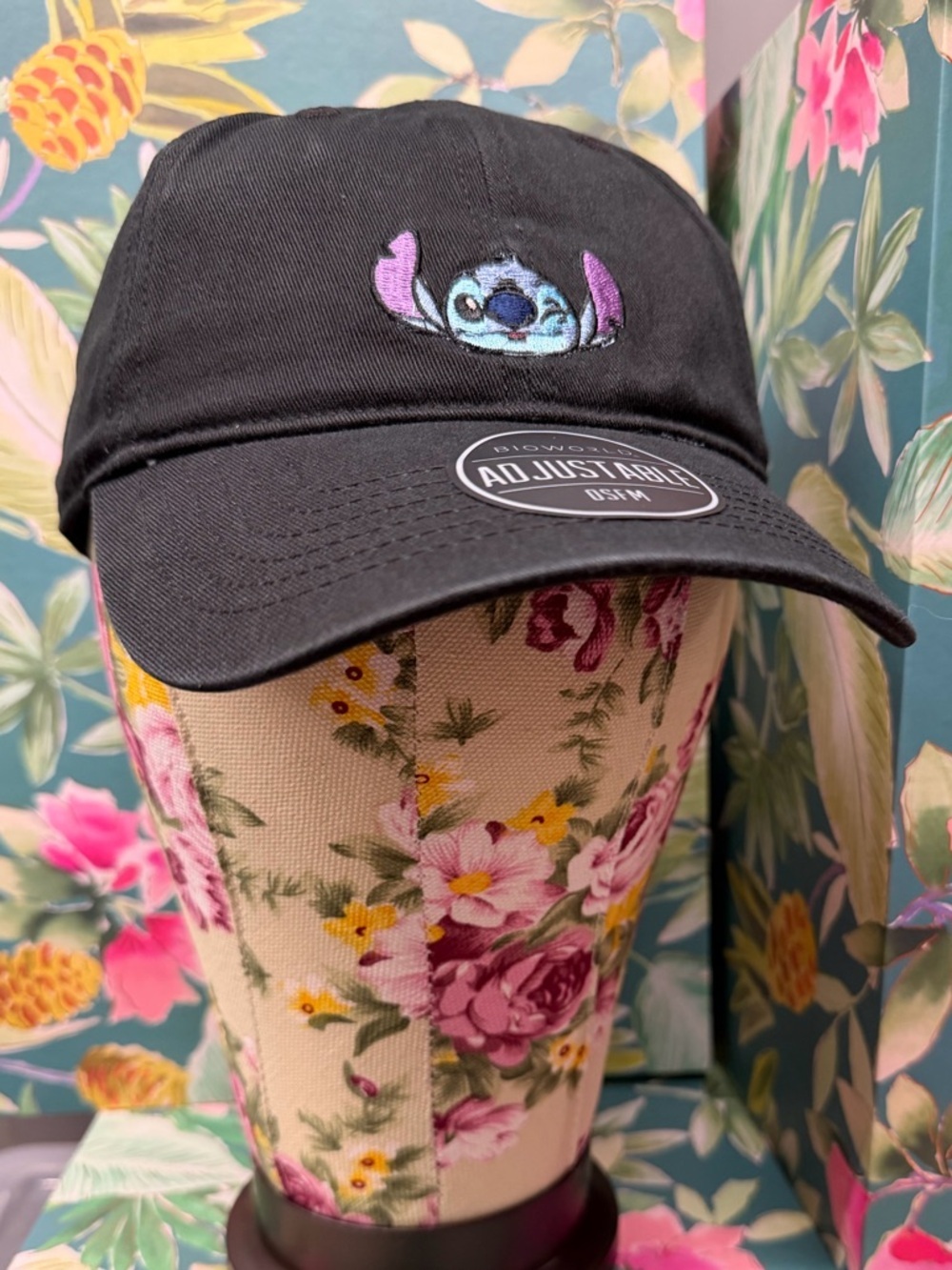 Bioworld Disney Stitch Black Baseball Cap adult size NWT